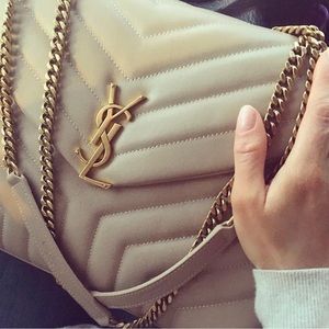 Lou Lou Medium Leather Purse